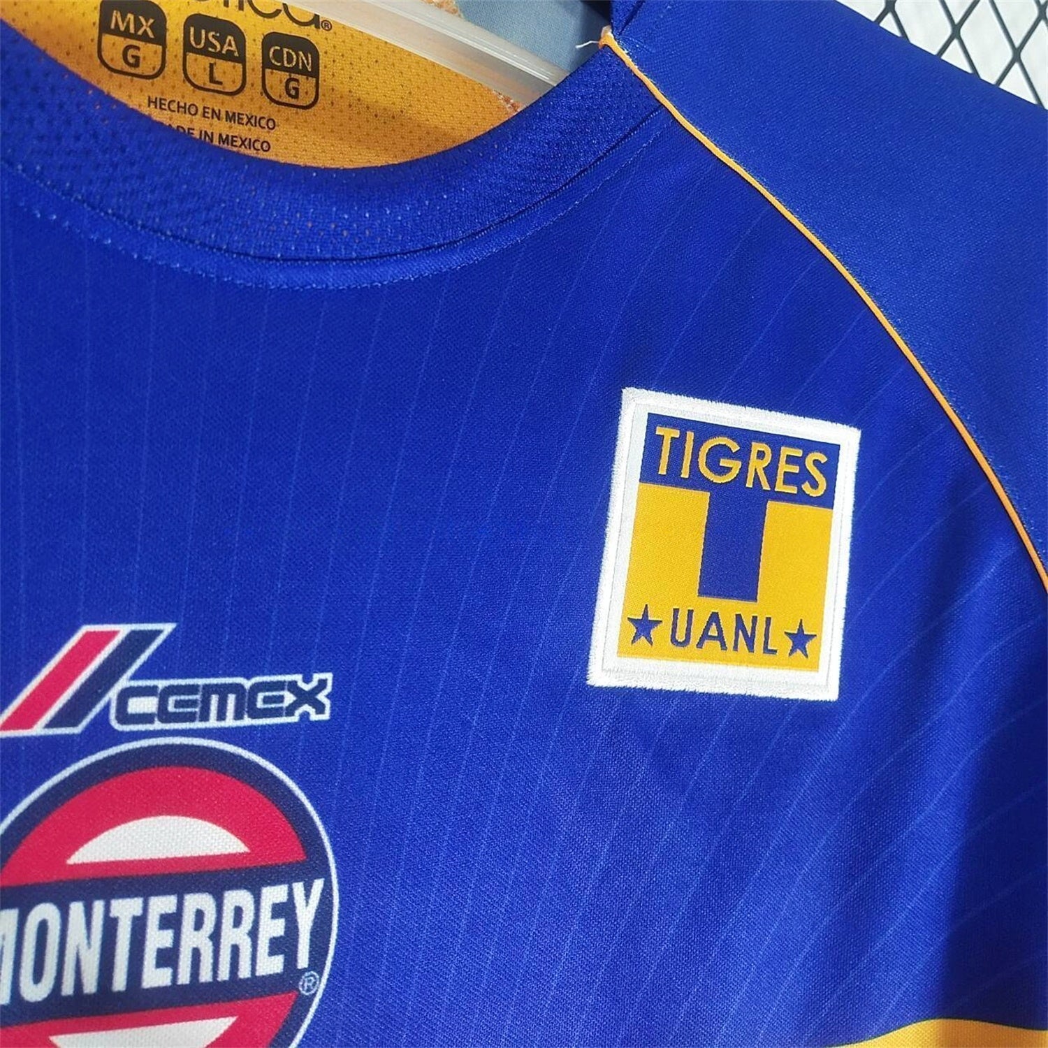 Tigres UANL Retro 05/06 Away Jersey