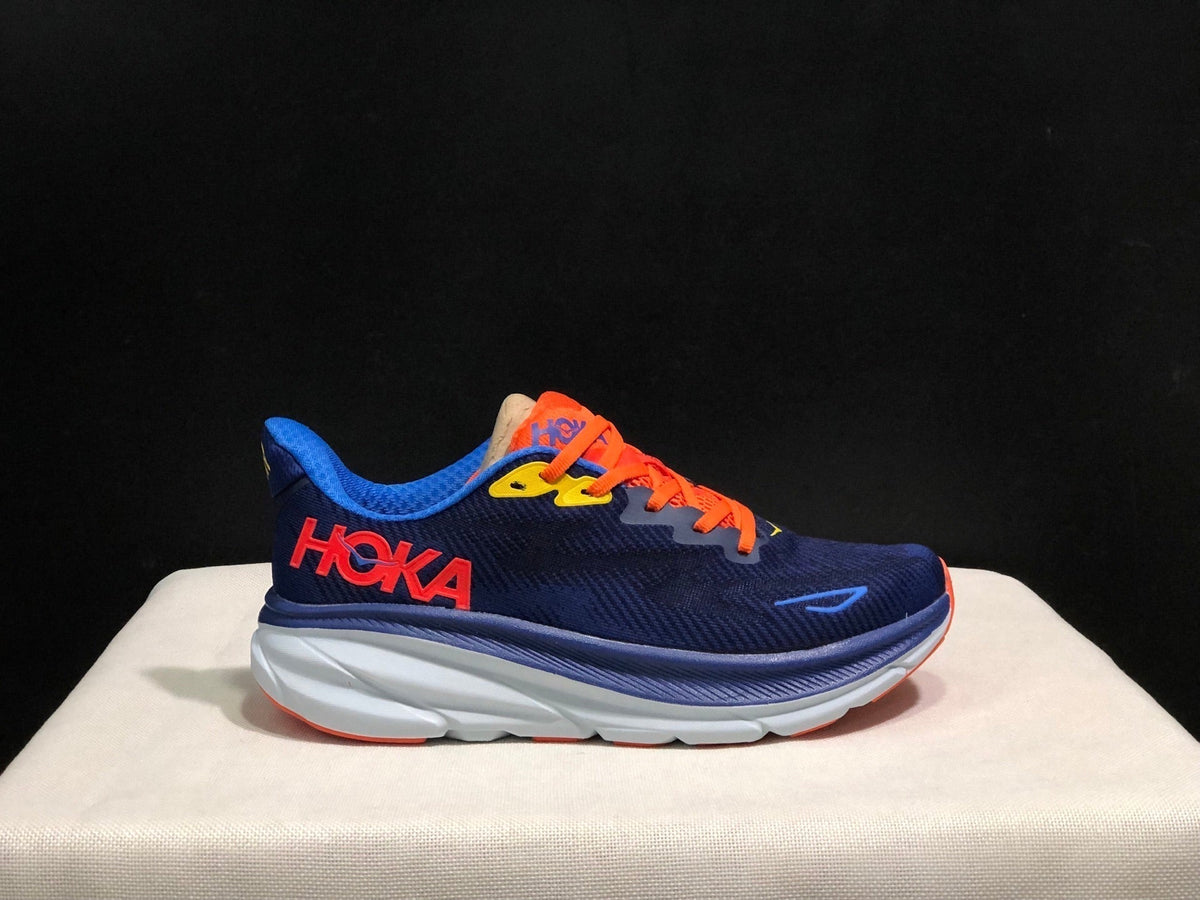 HOKA ONE ONE Clifton 9